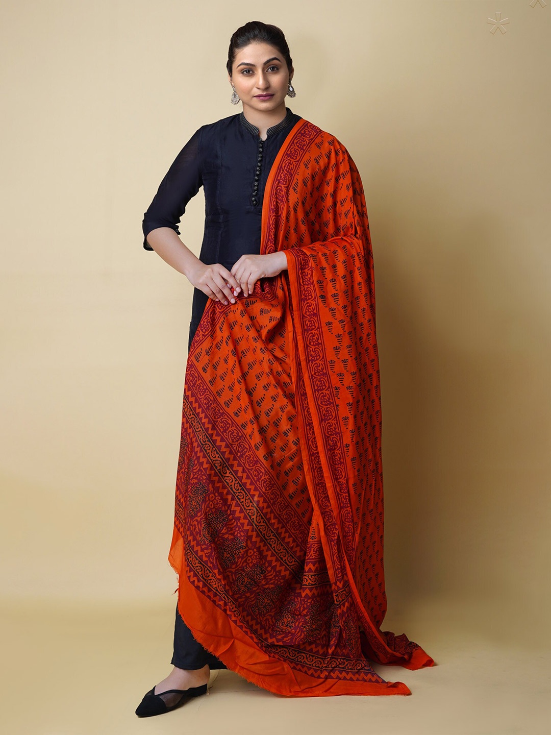 

Unnati Silks Ethnic Motifs Printed Dupatta, Orange