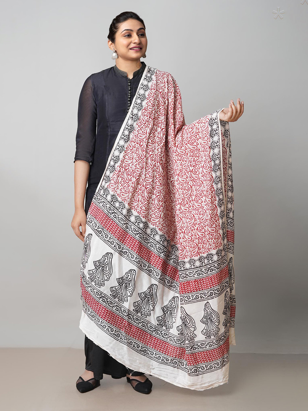 

Unnati Silks Ethnic Motifs Printed Dupatta, Beige