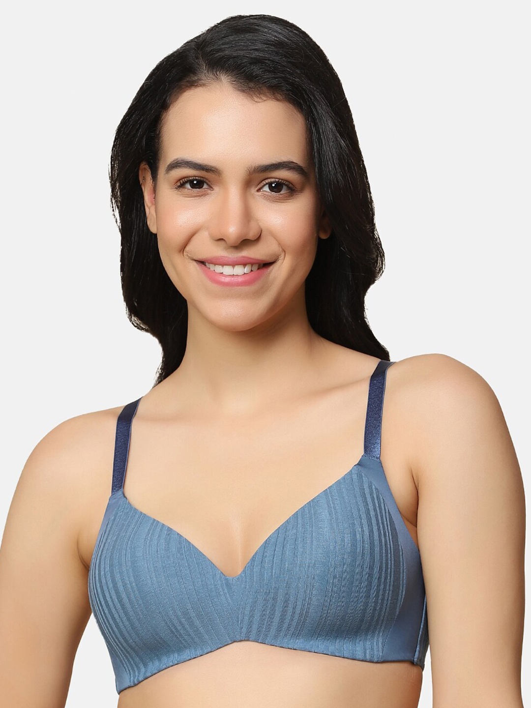 

Triumph Lightly Padded Full Coverage T-shirt Bra With All Day Comfort, Blue