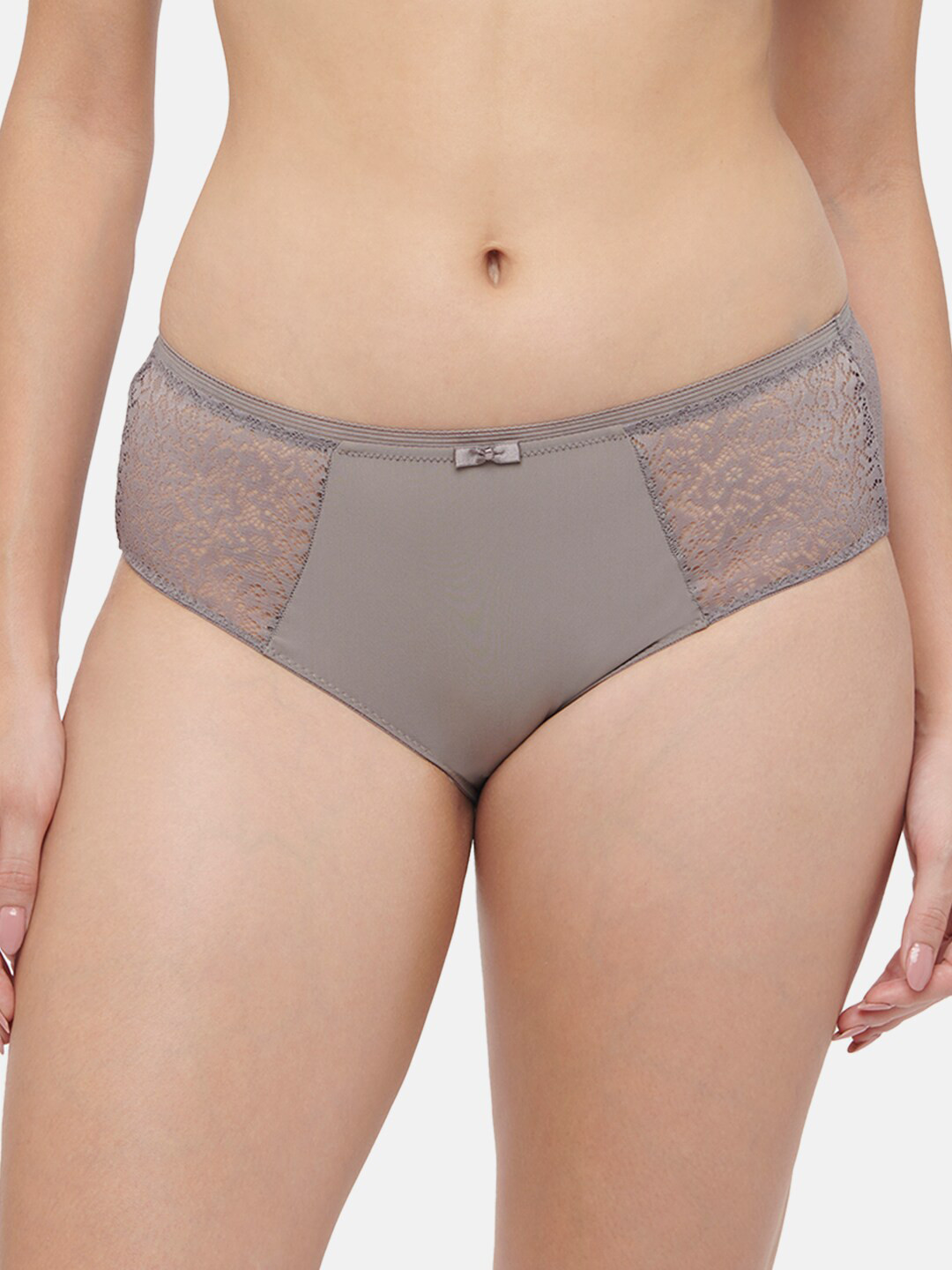 

Triumph Self-Design Lace Seamless Hipster Briefs, Grey
