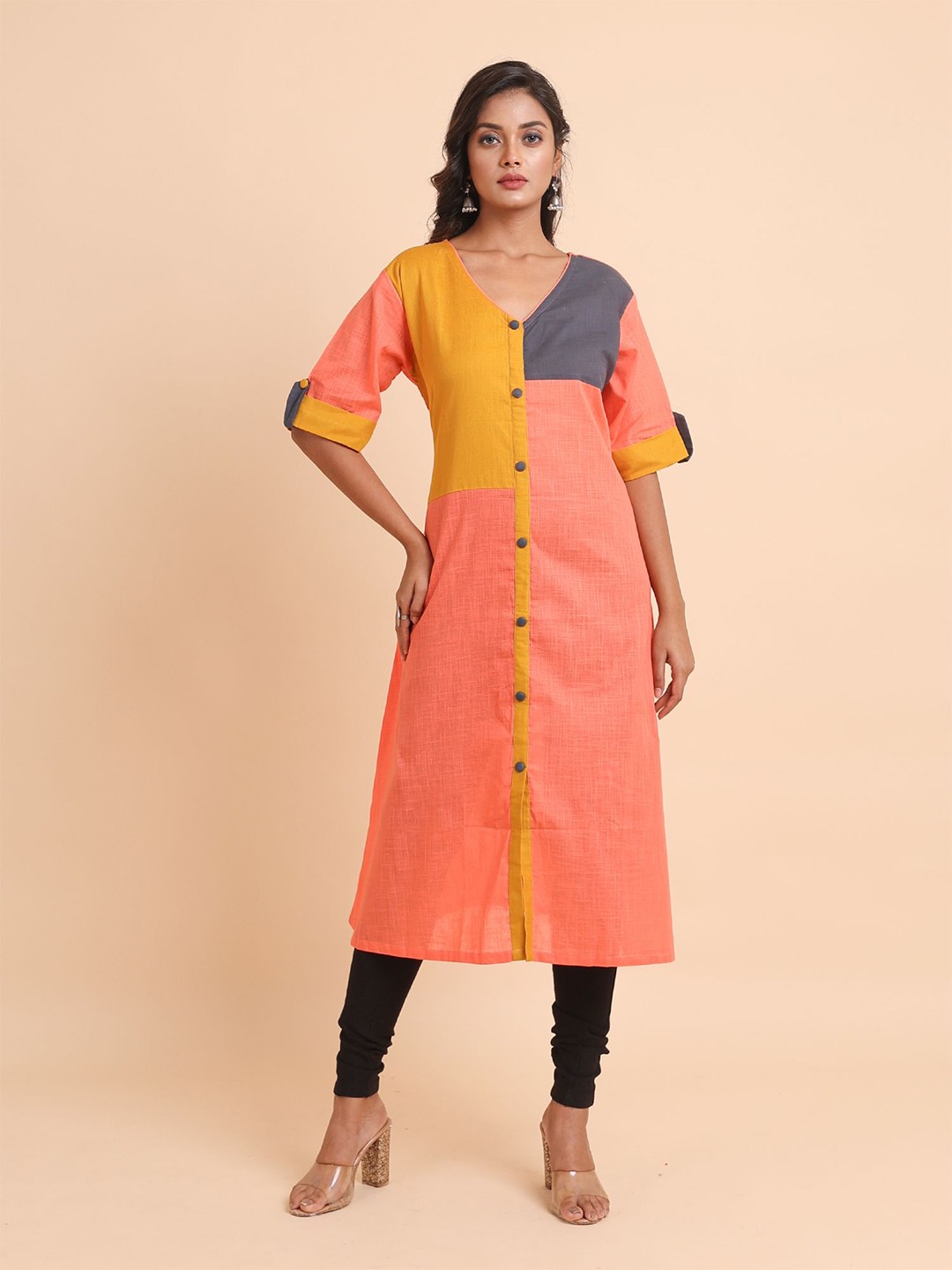 

Disli Colourblocked Pure Cotton Patch Work Kurta, Peach
