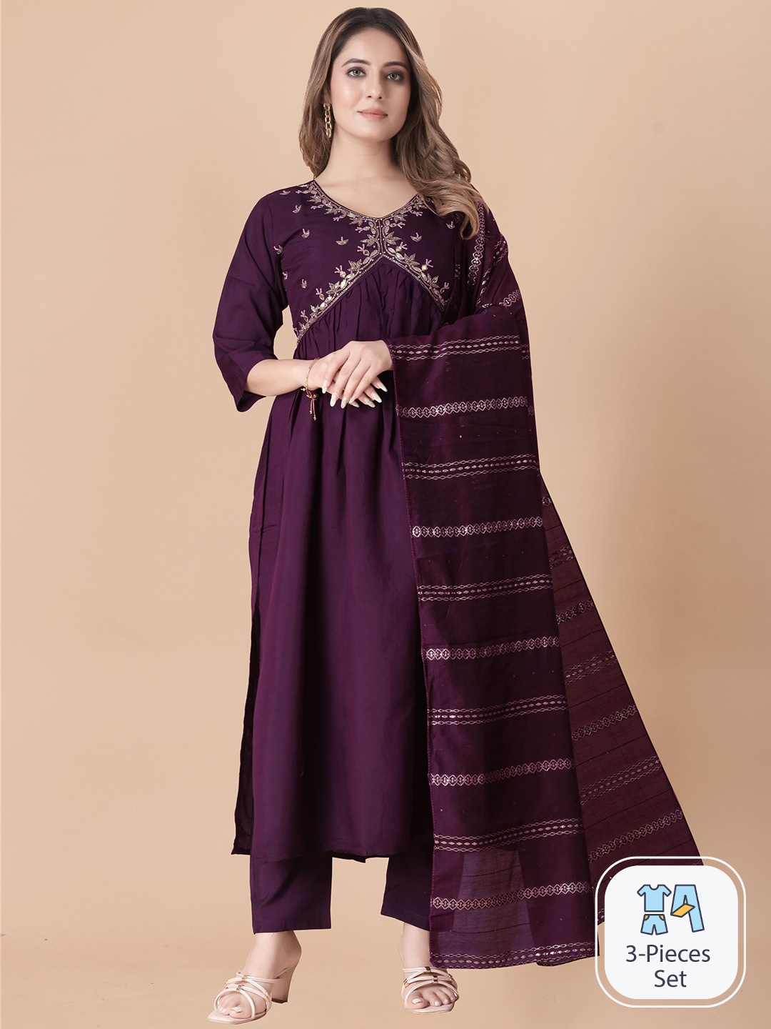 

B4ME.COM Ethnic Motifs Embroidered Sequinned Kurta With Trousers & Dupatta, Purple