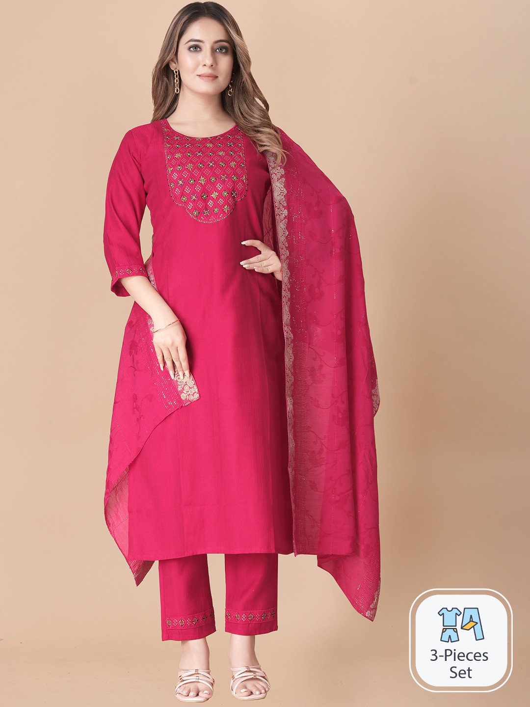 

B4ME.COM Embroidered Thread Work Kurta & Trousers With Dupatta, Pink