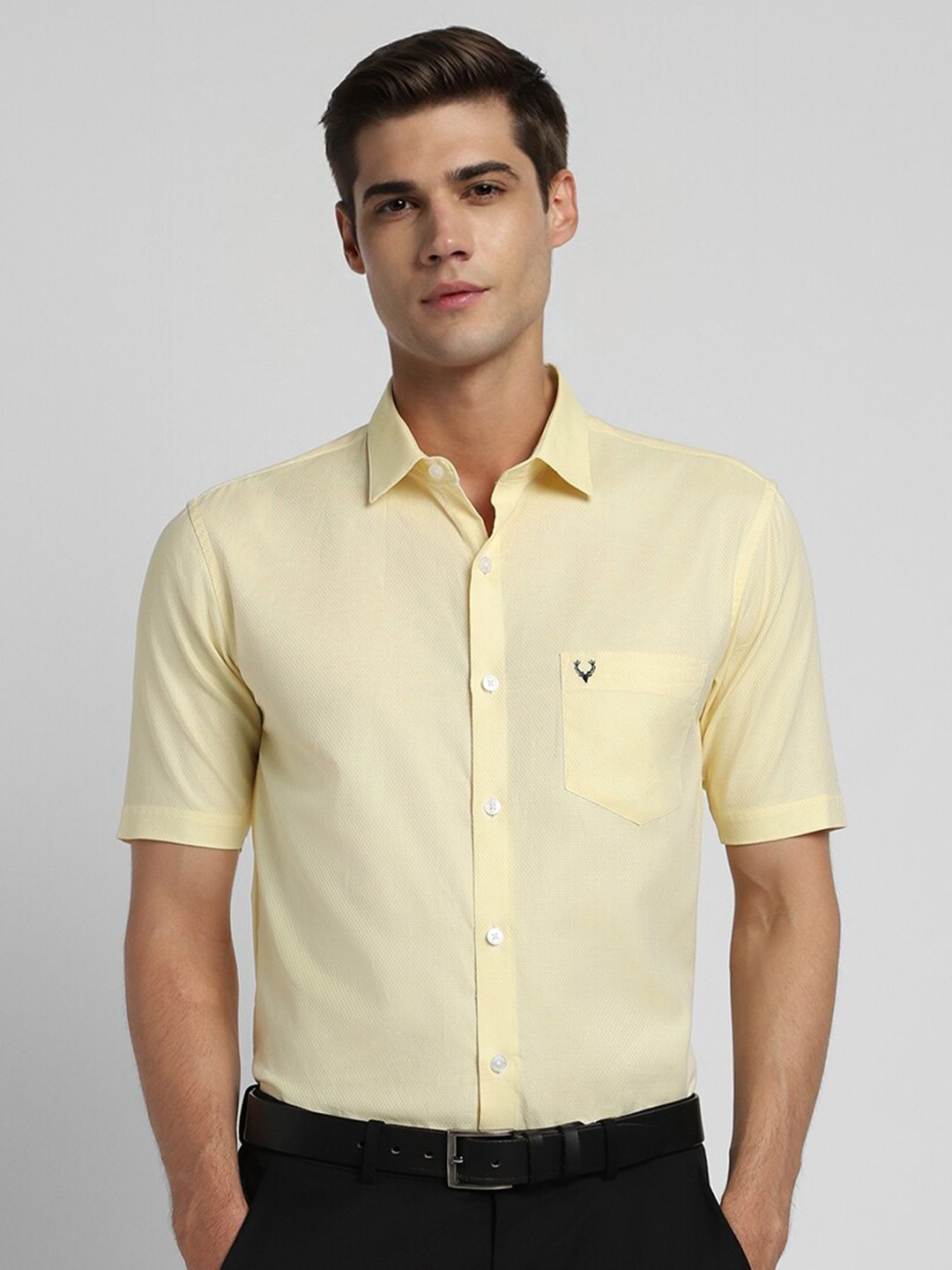 

Allen Solly Slim Fit Opaque Cotton Formal Shirt, Yellow