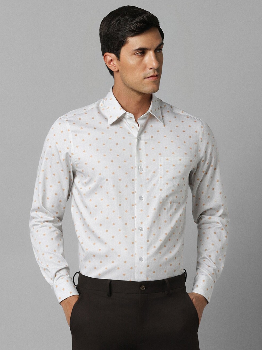 

Louis Philippe Floral Printed Pure Cotton Casual Shirt, White