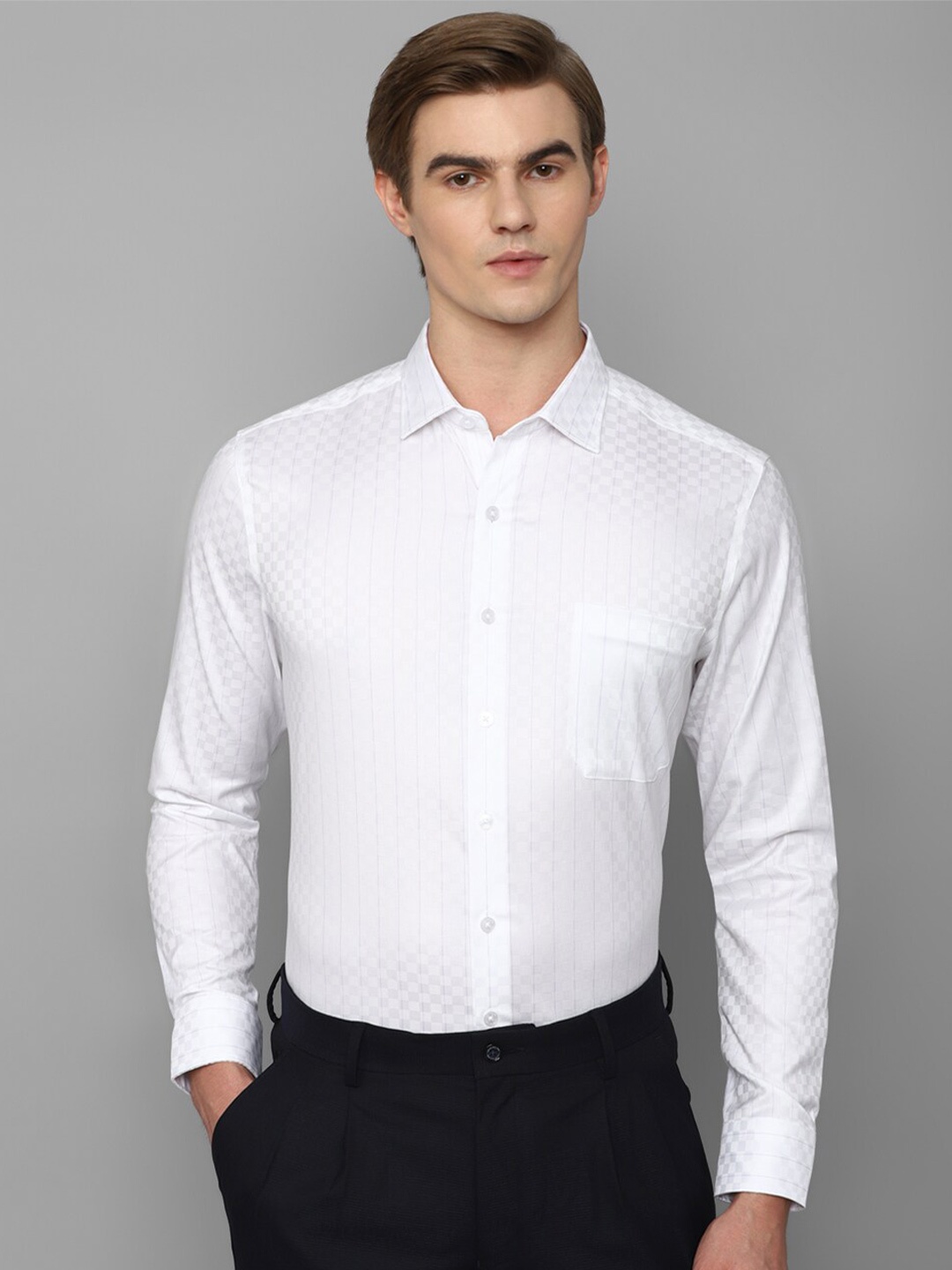 

Louis Philippe Slim Fit Geometric Self Design Formal Shirt, White