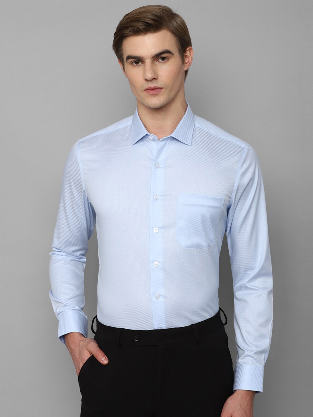 

Louis Philippe Permapress Slim Fit Textured Pure Cotton Wrinkle Free Formal Shirt, Blue