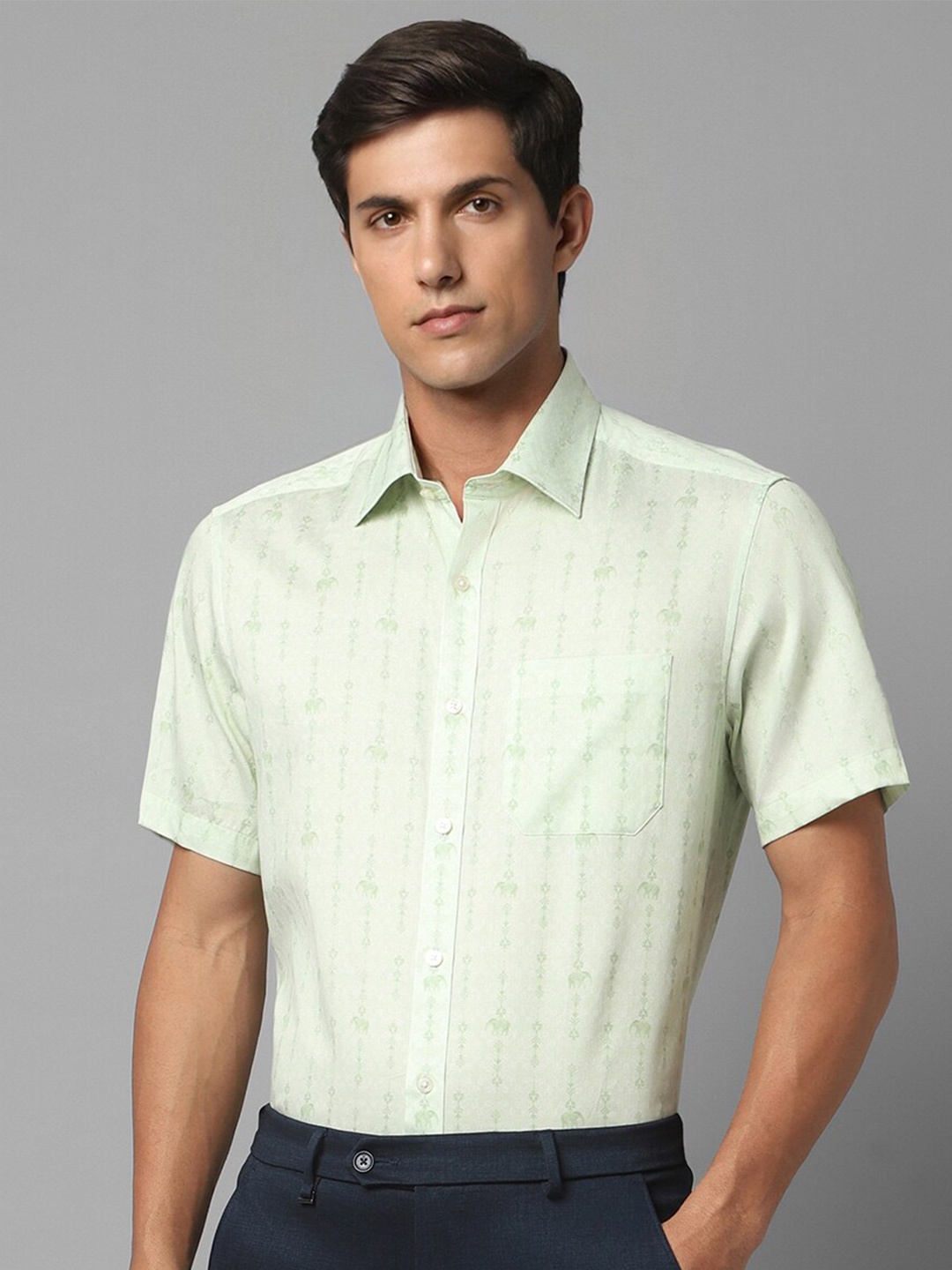 

Louis Philippe Conversational Printed Pure Cotton Formal Shirt, Green