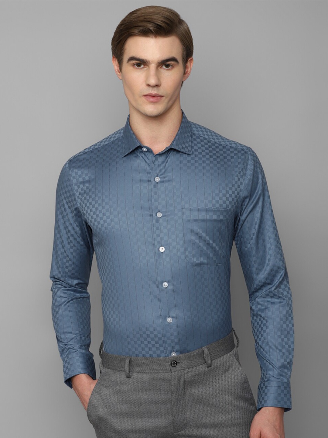 

Louis Philippe Slim Fit Geometric Printed Formal Shirt, Blue