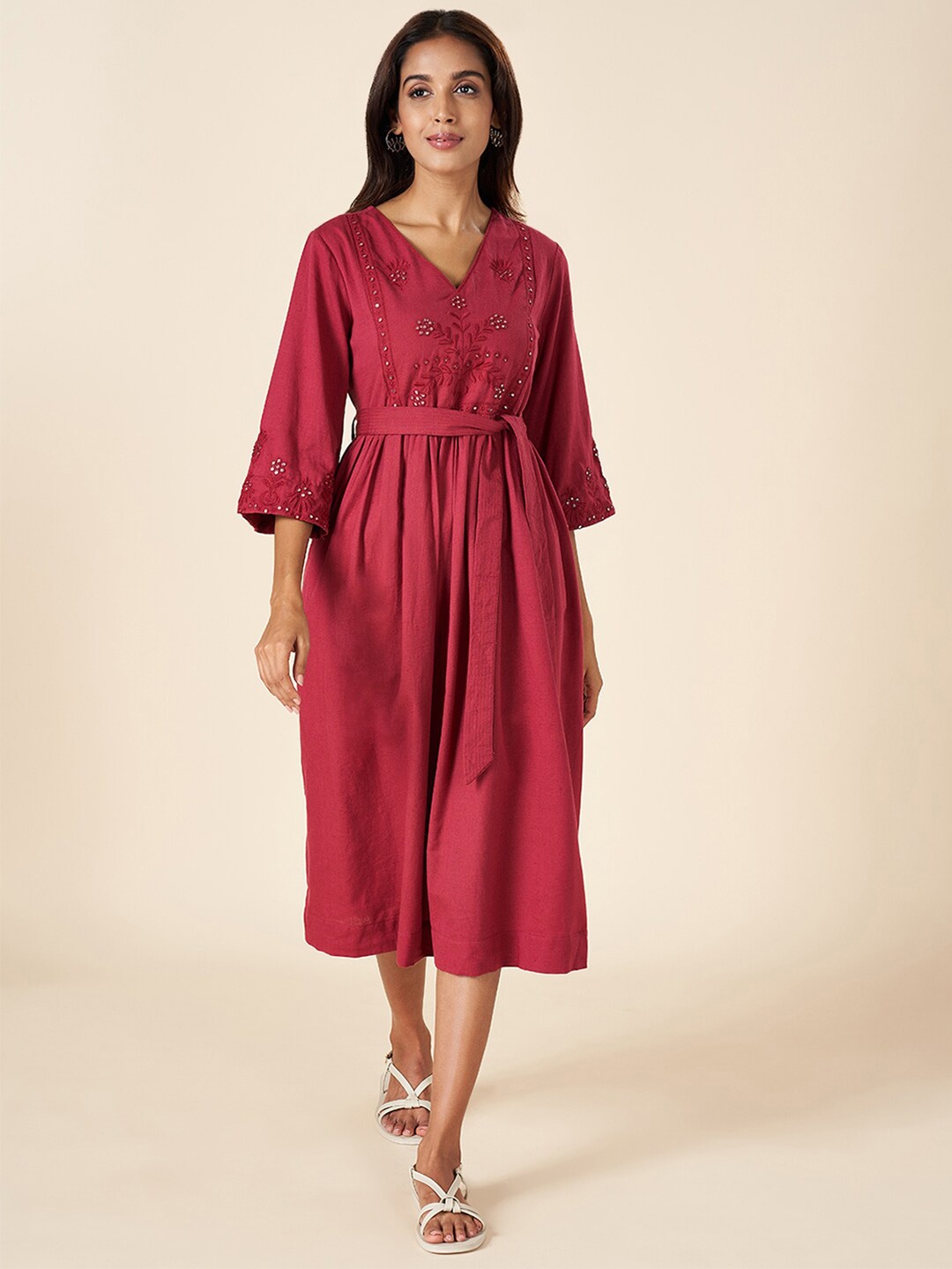 

AKKRITI BY PANTALOONS Floral Embroidered Belt Detailed V-Neck Cotton Fit & Flare Dress, Maroon