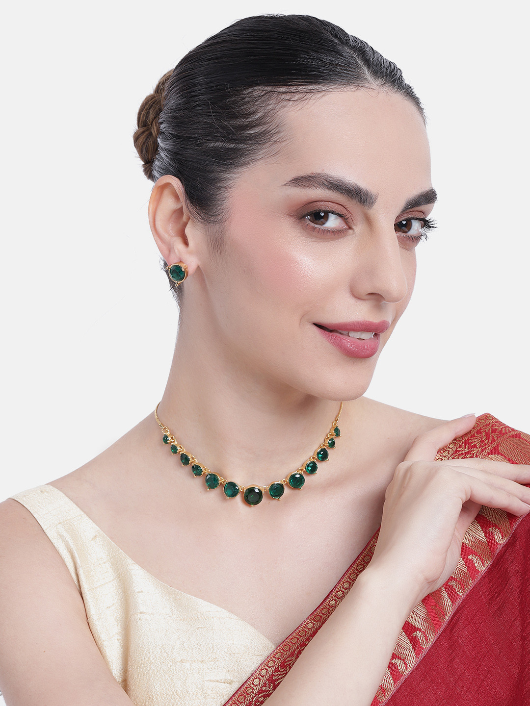 

Estele Gold Plated Sparkling Necklace set with Crystals