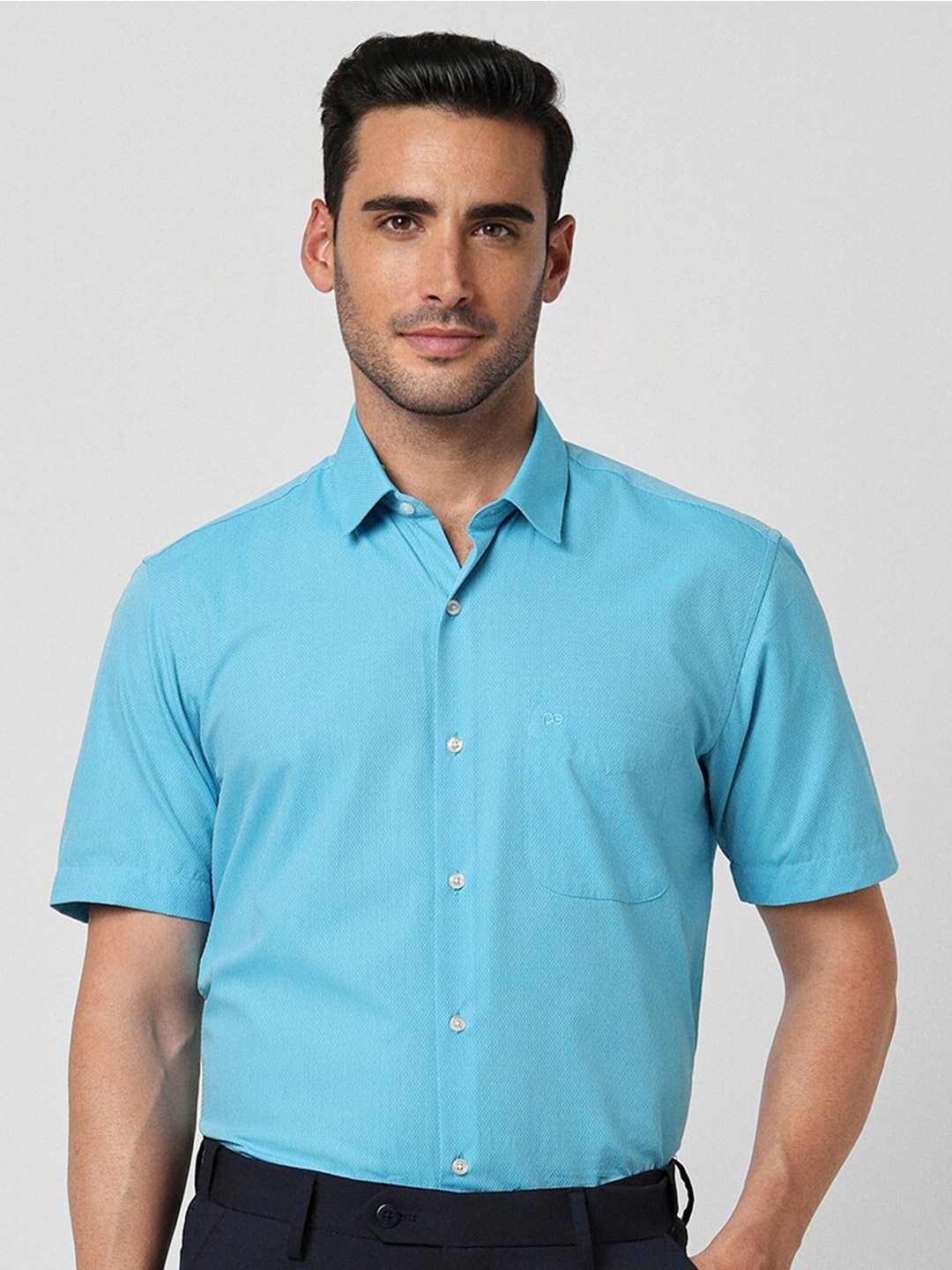 

Peter England Spread Collar Formal Shirt, Blue