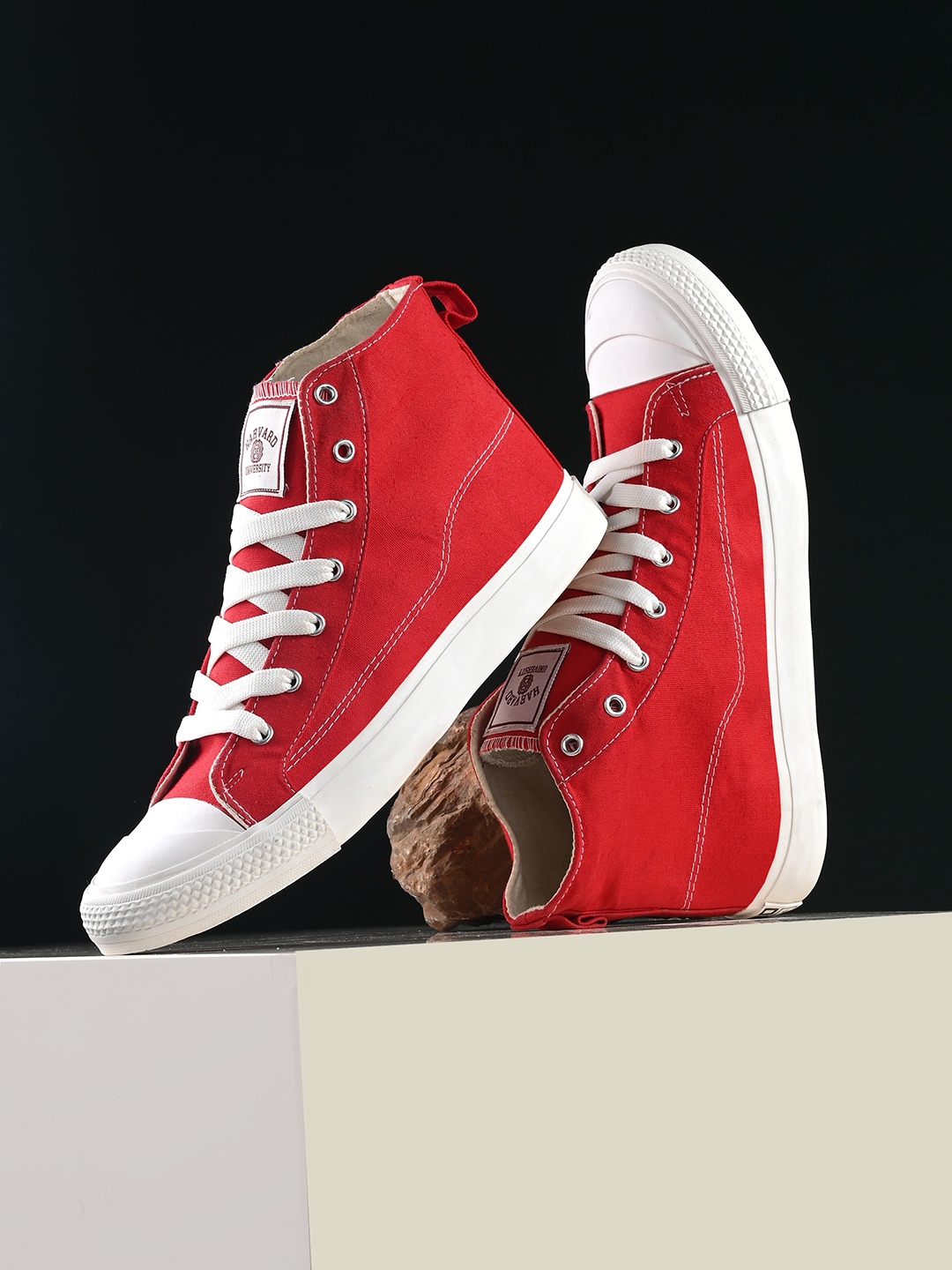 

Harvard Men Lace-Up Canvas Sneakers, Red