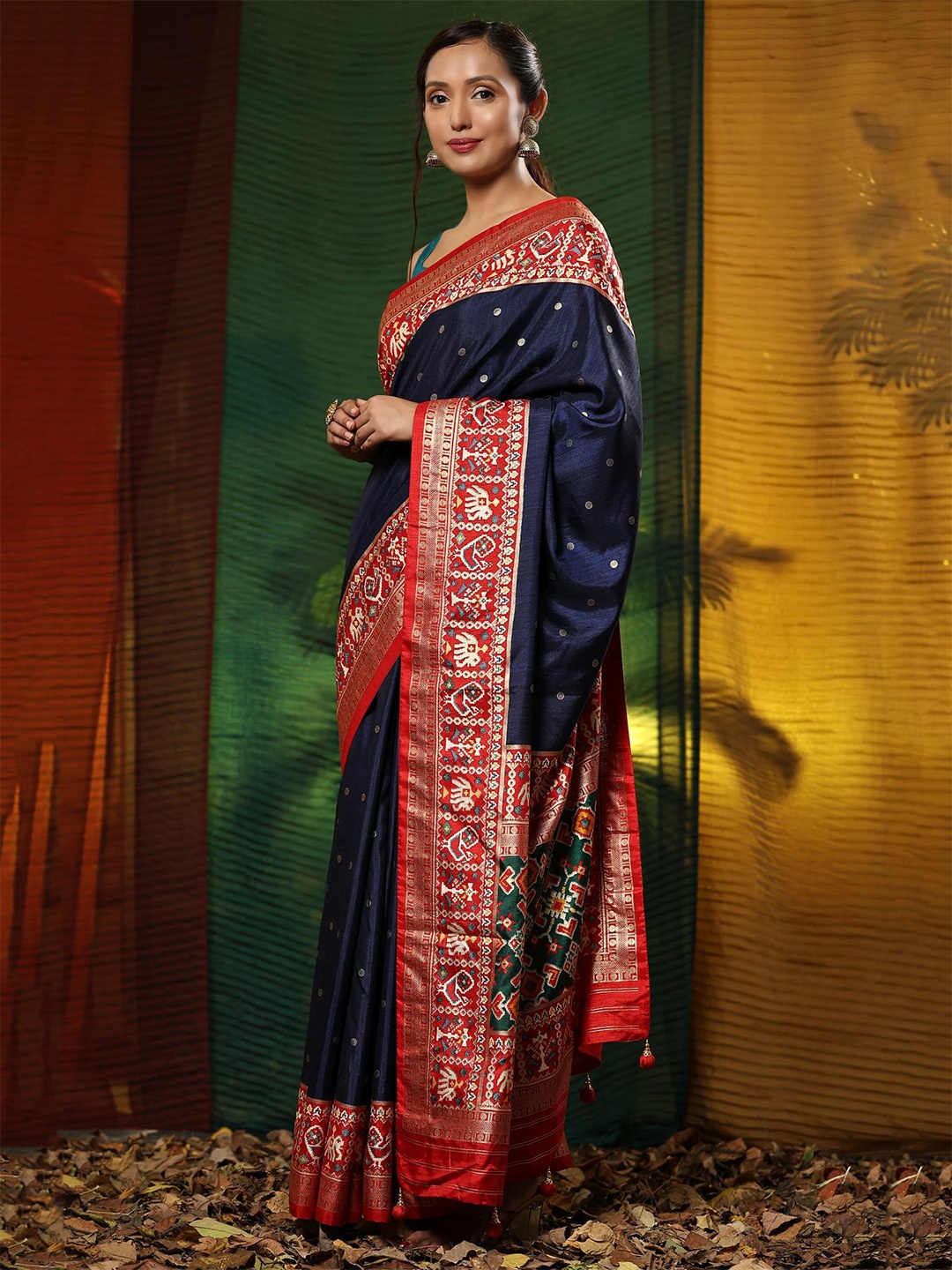 

Phenav Polka Dot Printed Zari Detailed Saree, Blue