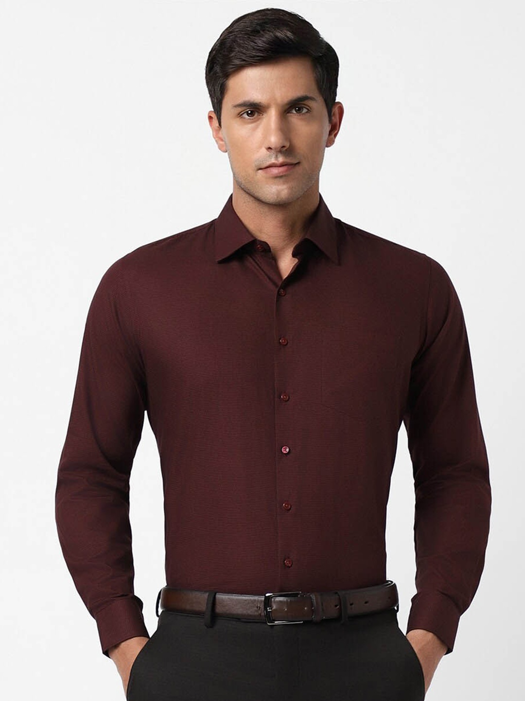 

Van Heusen Slim Fit Opaque Formal Shirt, Maroon