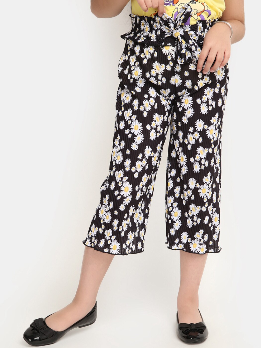 

V-Mart Girls Loose-Fit Floral Printed Mid-Rise Harem Pants, Black