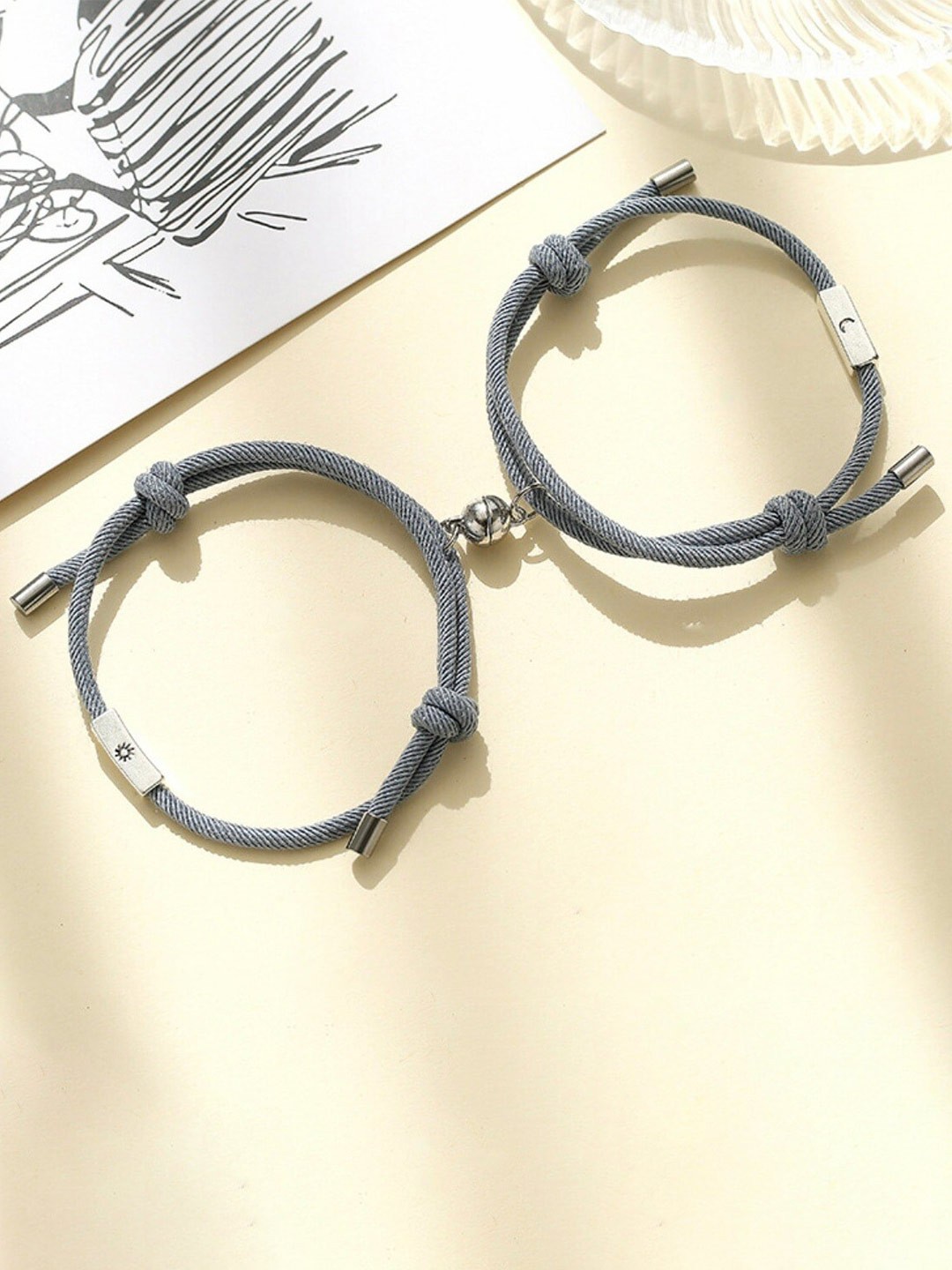 

VIEN Unisex Pack Of 2 Charm Bracelets, Grey