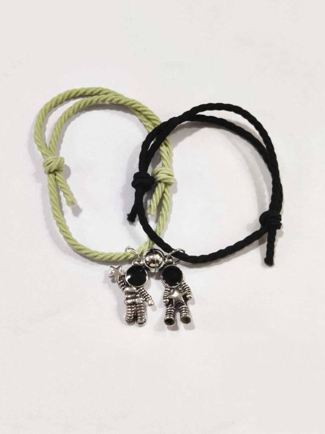

VIEN Unisex Set Of 2 Charm Bracelet, Green