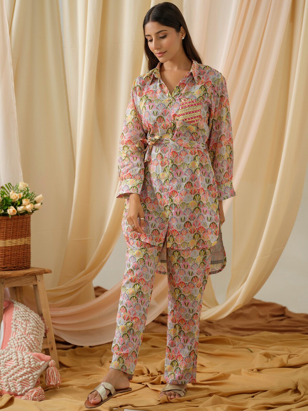 

Ishin Printed Shirt Collar Pure Cotton Tunic With Trousers, Pink