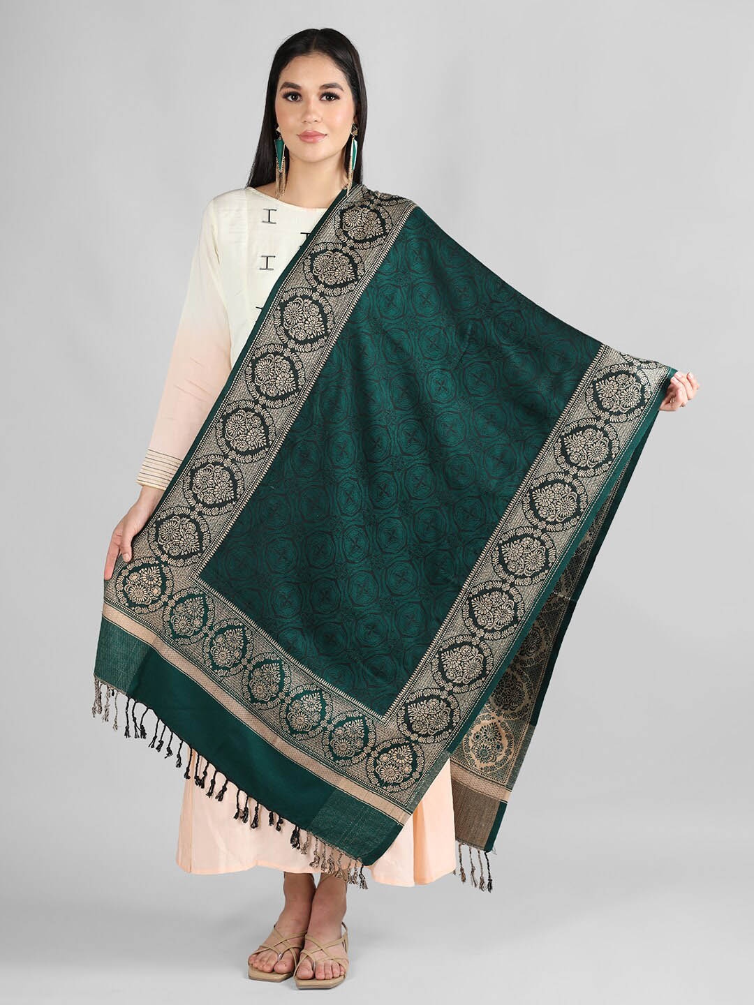 

HANG N HOLD Ethnic Motifs Printed Shawl, Green