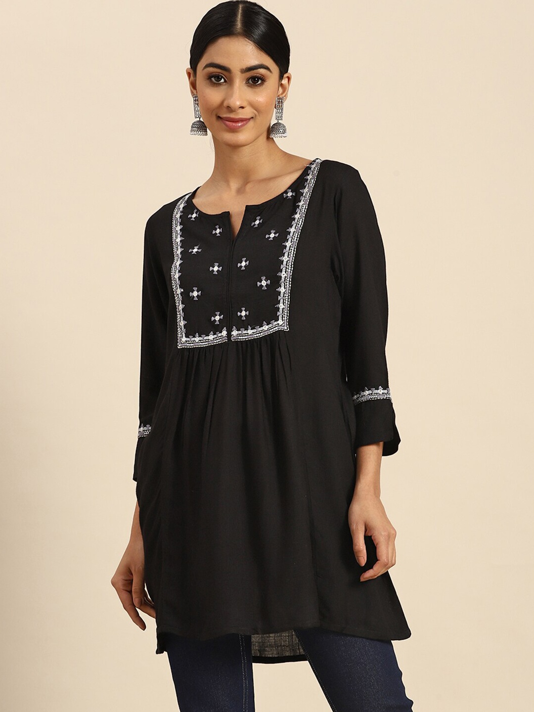 

INDYES Geometric Embroidered Longline Top, Black