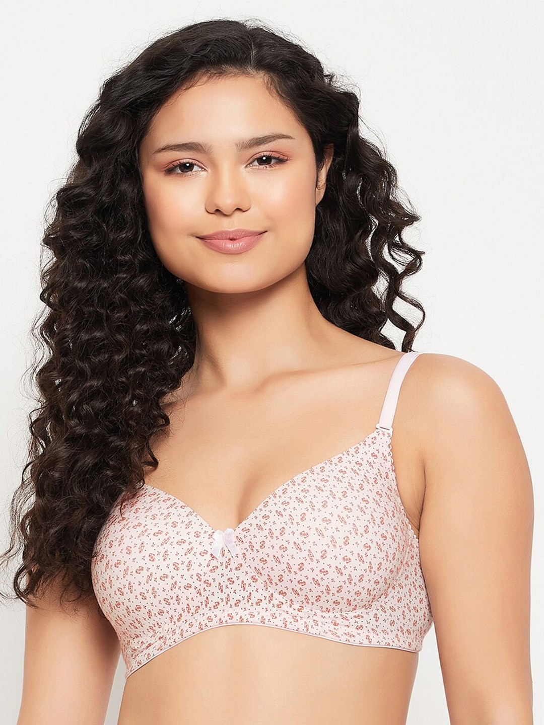 

Clovia Pink & White Printed Full Coverage Lightly Padded T-shirt Bra With All Day Comfort