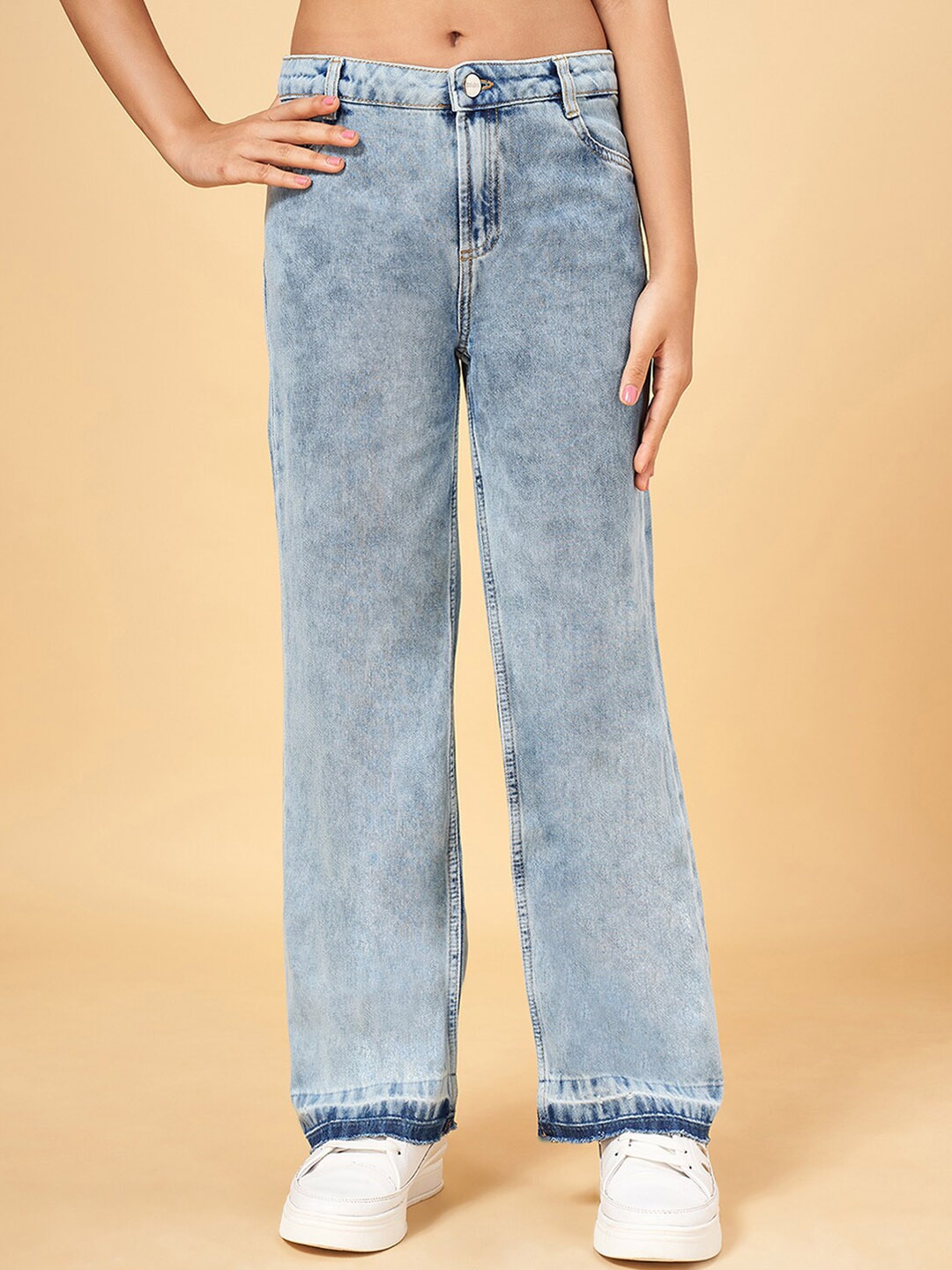 

Coolsters by Pantaloons Girls Mid Rise Heavy Fade Jeans, Blue