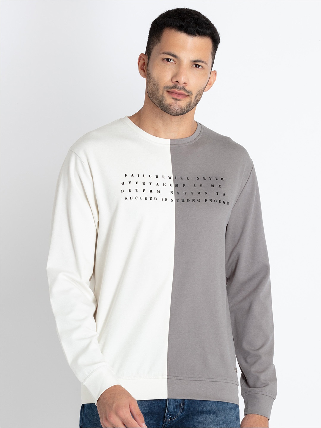 

Status Quo Typography Printed Long Sleeves Pullover, Beige