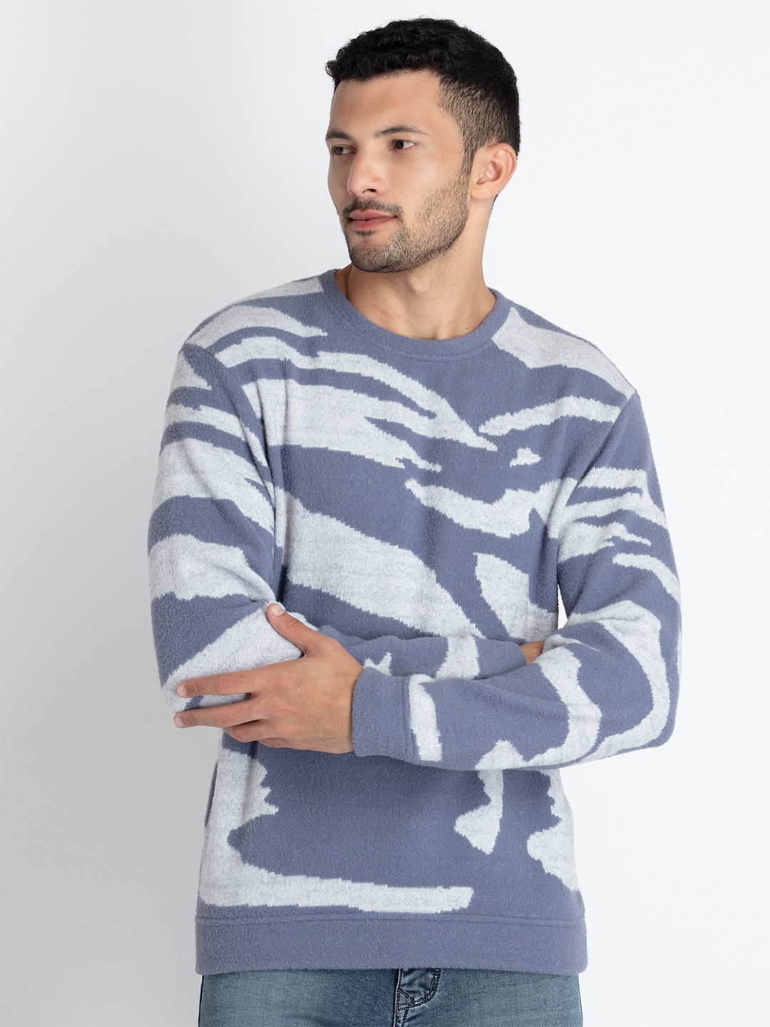 

Status Quo Abstract Printed Jacquard Lightweight Sweatshirt, Blue