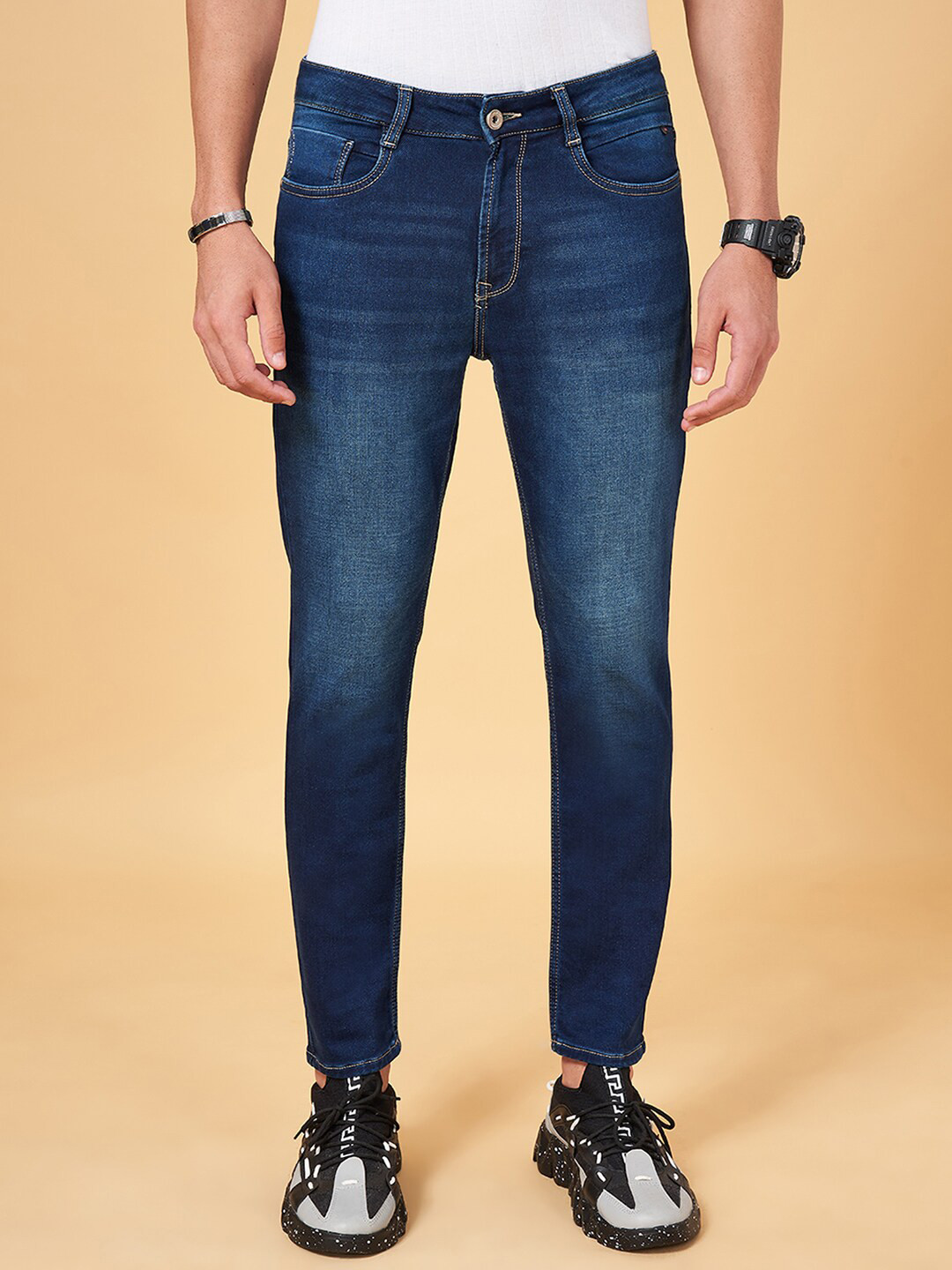 

SF JEANS by Pantaloons Men Slim Fit Light Fade Stretchable Jeans, Blue