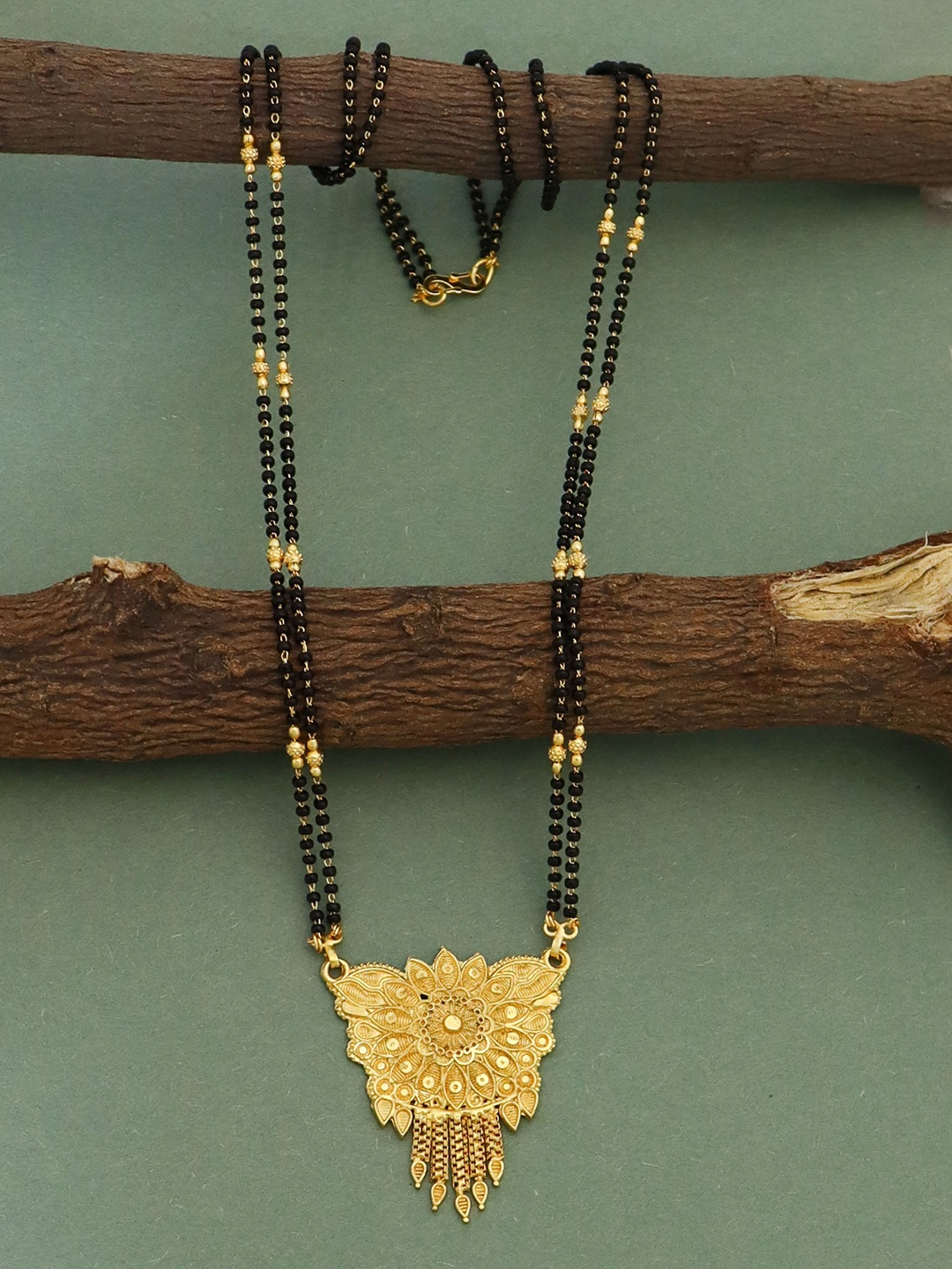 

Ramdev Art Fashion Jwellery Gold-Plated Beads-Beaded Mangalsutra