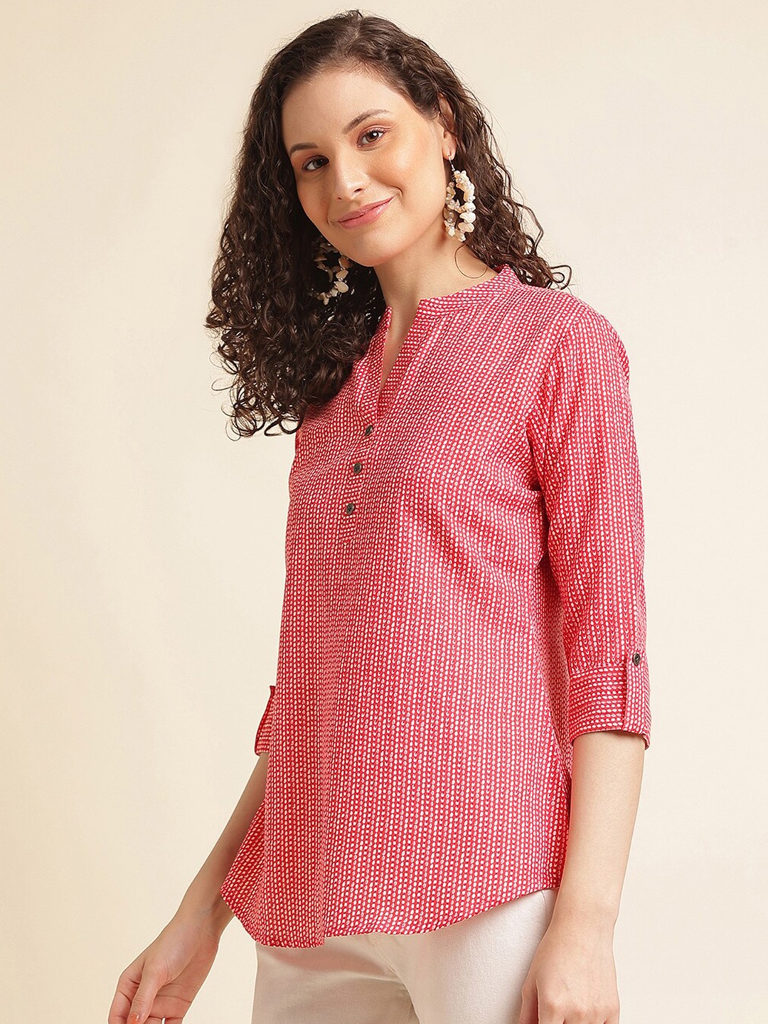 

NAINVISH Geometric Printed Mandarin Collar Roll Up Sleeves Top, Red