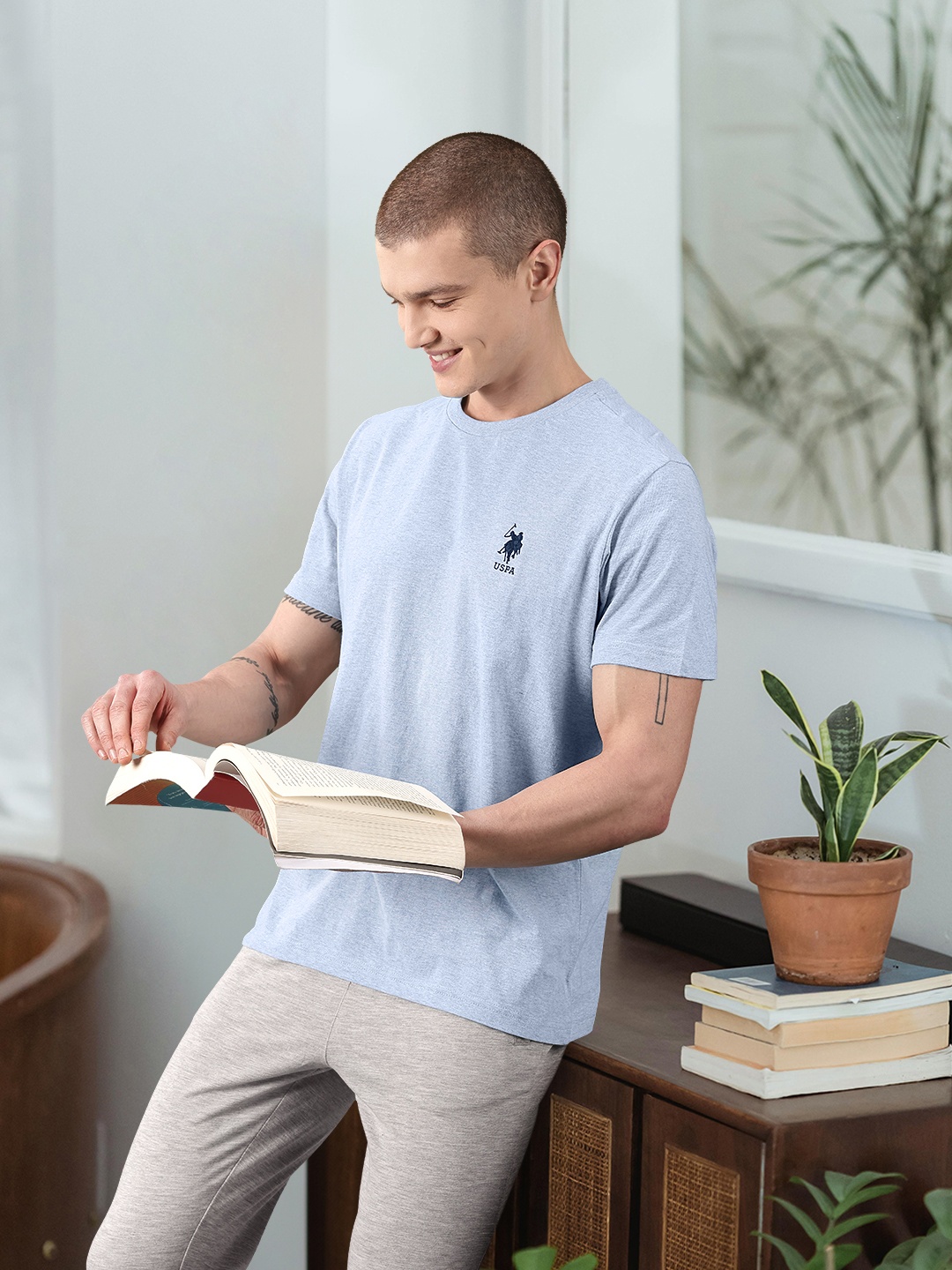 

U.S. Polo Assn. Men Blue Solid Lounge T-Shirt