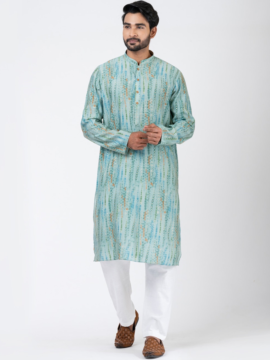 

HU - Handcrafted Uniquely Abstract Printed Foil Print Straight Kurta, Sea green