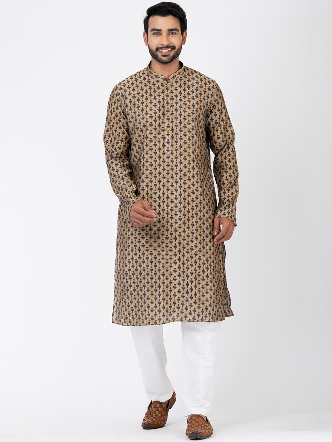 

HU - Handcrafted Uniquely Ethnic Motifs Printed Mandarin Collar Straight Kurta, Beige