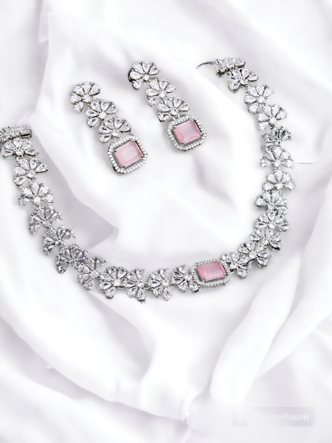 

Mirana Rhodium-Plated American Diamond-Studded Jewellery Set, Silver