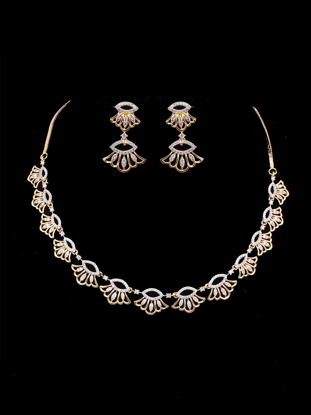 

Mirana Gold-Plated American Diamond-Studded Jewellery Set