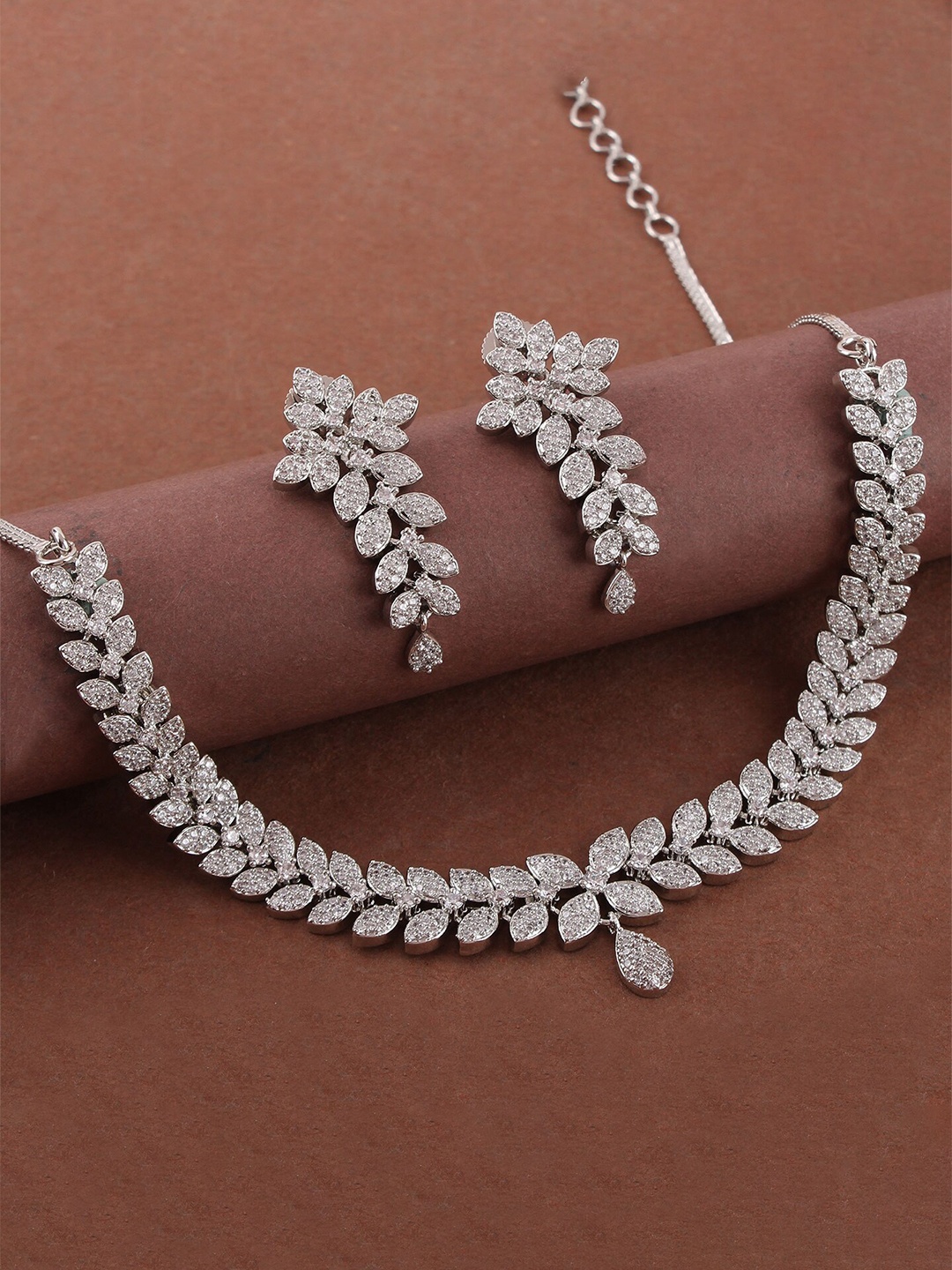 

Mirana Rhodium-Plated American Diamond-Studded Jewellery Set, Silver