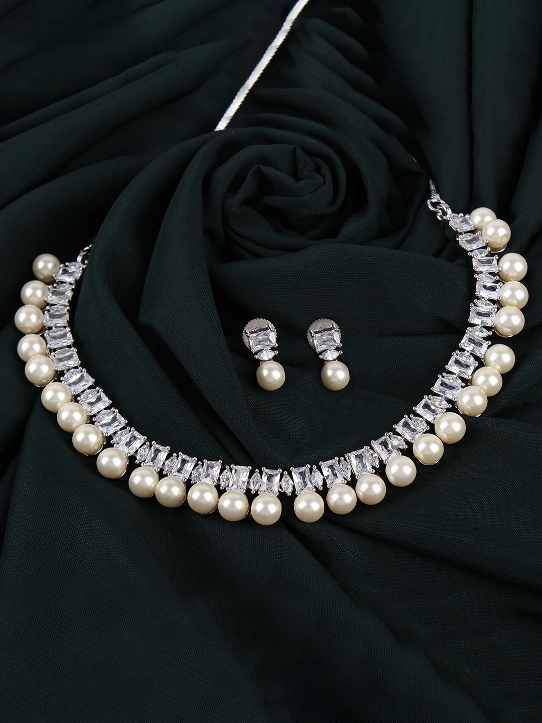 

Mirana Rhodium-Plated American Diamond Studded Jewellery Set, Silver