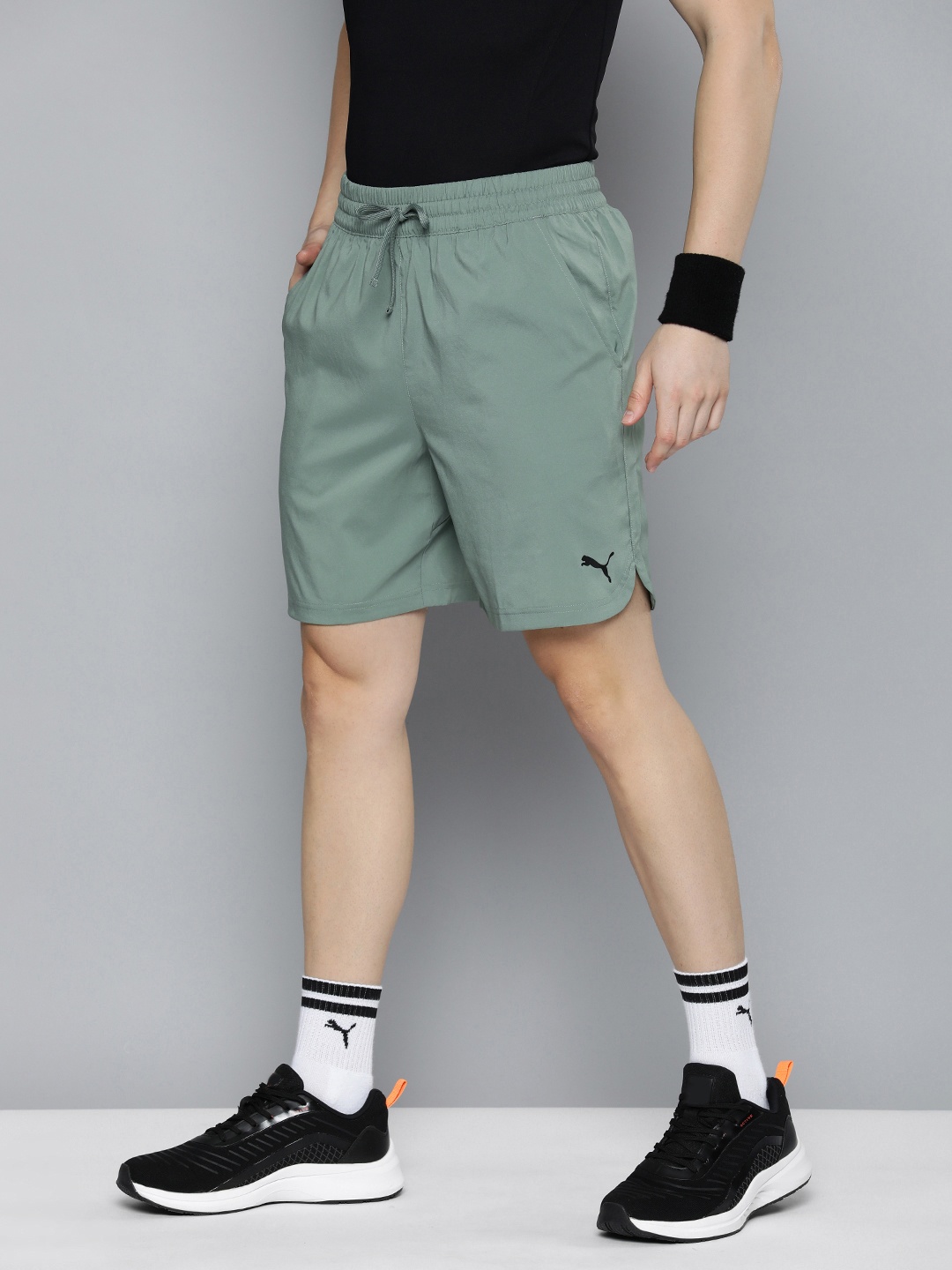 

Puma Men dryCELL Solid High-Rise Yoga Regular Shorts, Green