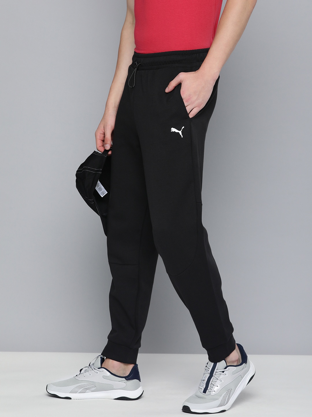 

Puma Men RAD/CAL Solid Mid-Rise Joggers, Black