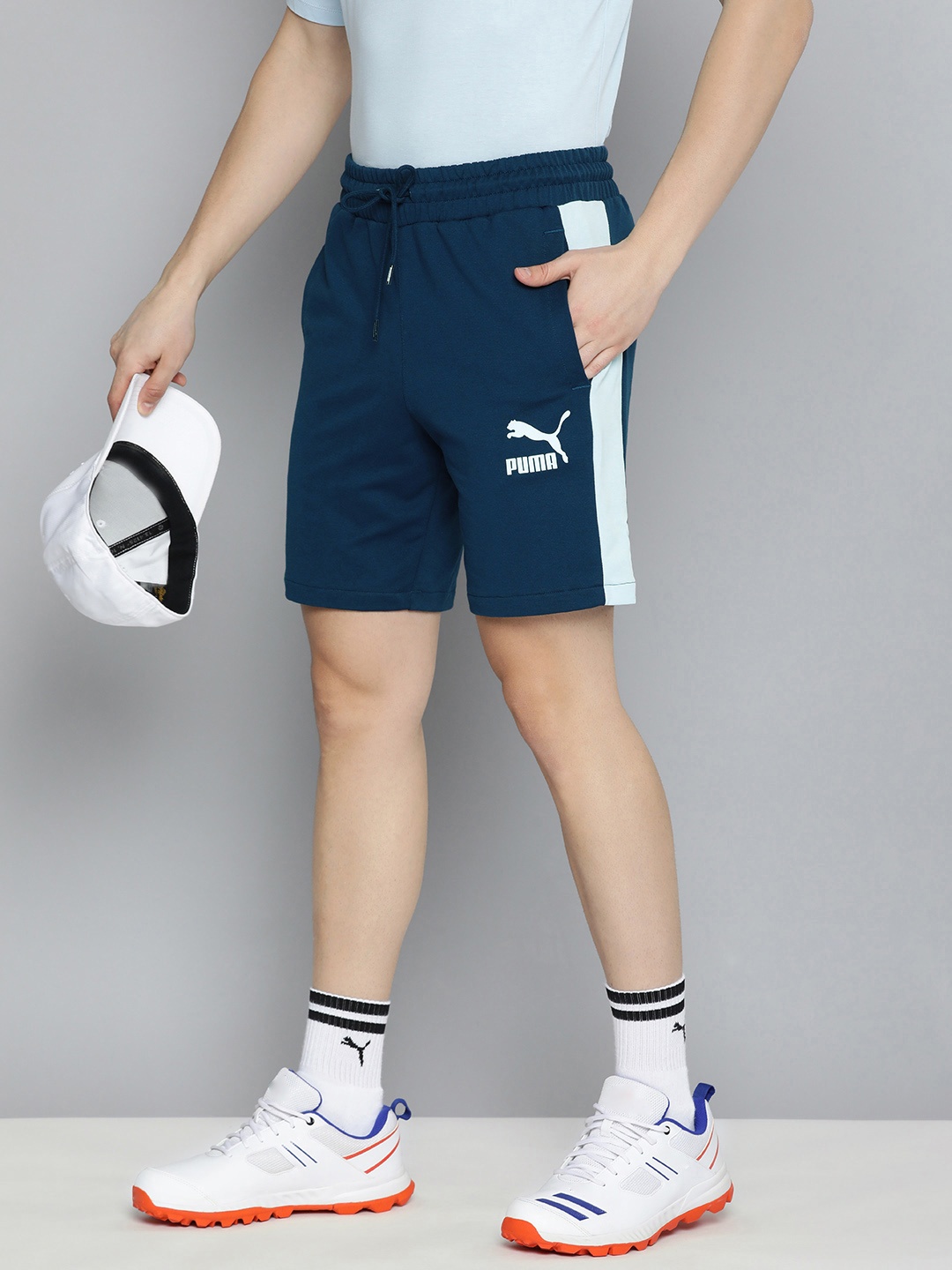 Puma Men T7 ICONIC Striped Shorts, Blue