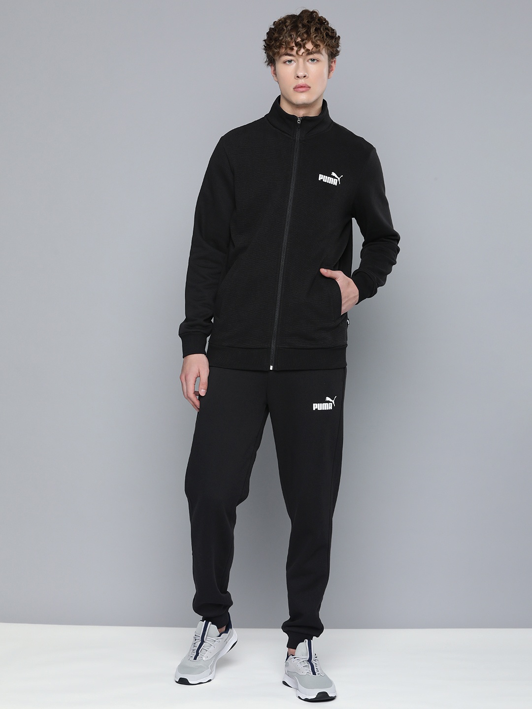 

Puma ESS Knitted Track Suit, Black