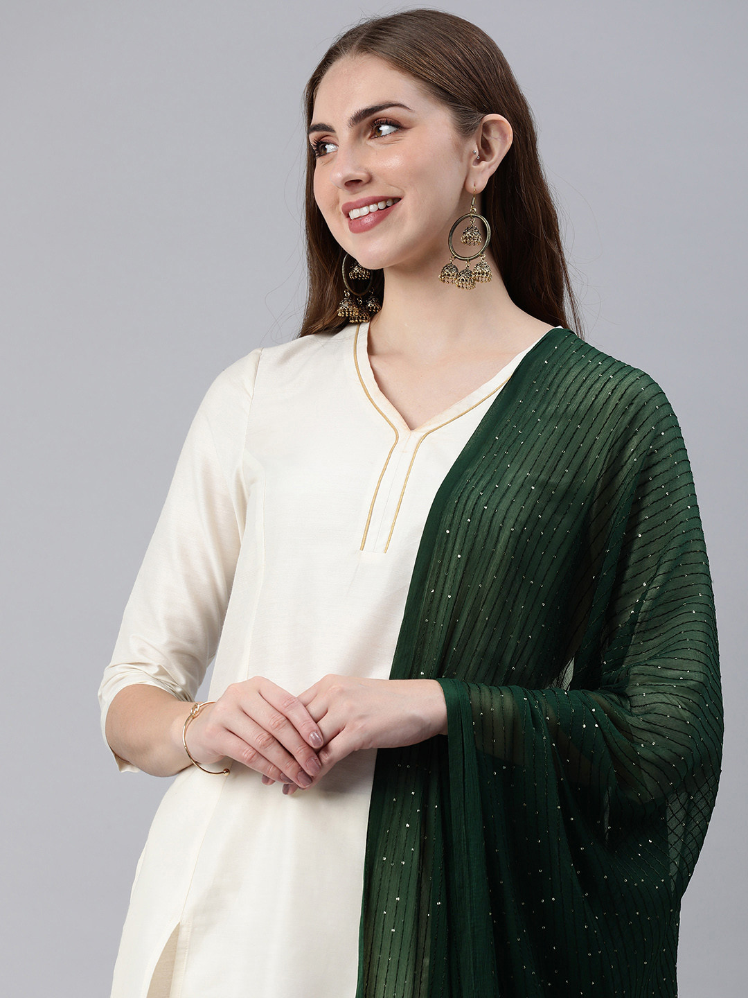 

Rani Saahiba Embroidered Sequinned Dupatta, Green