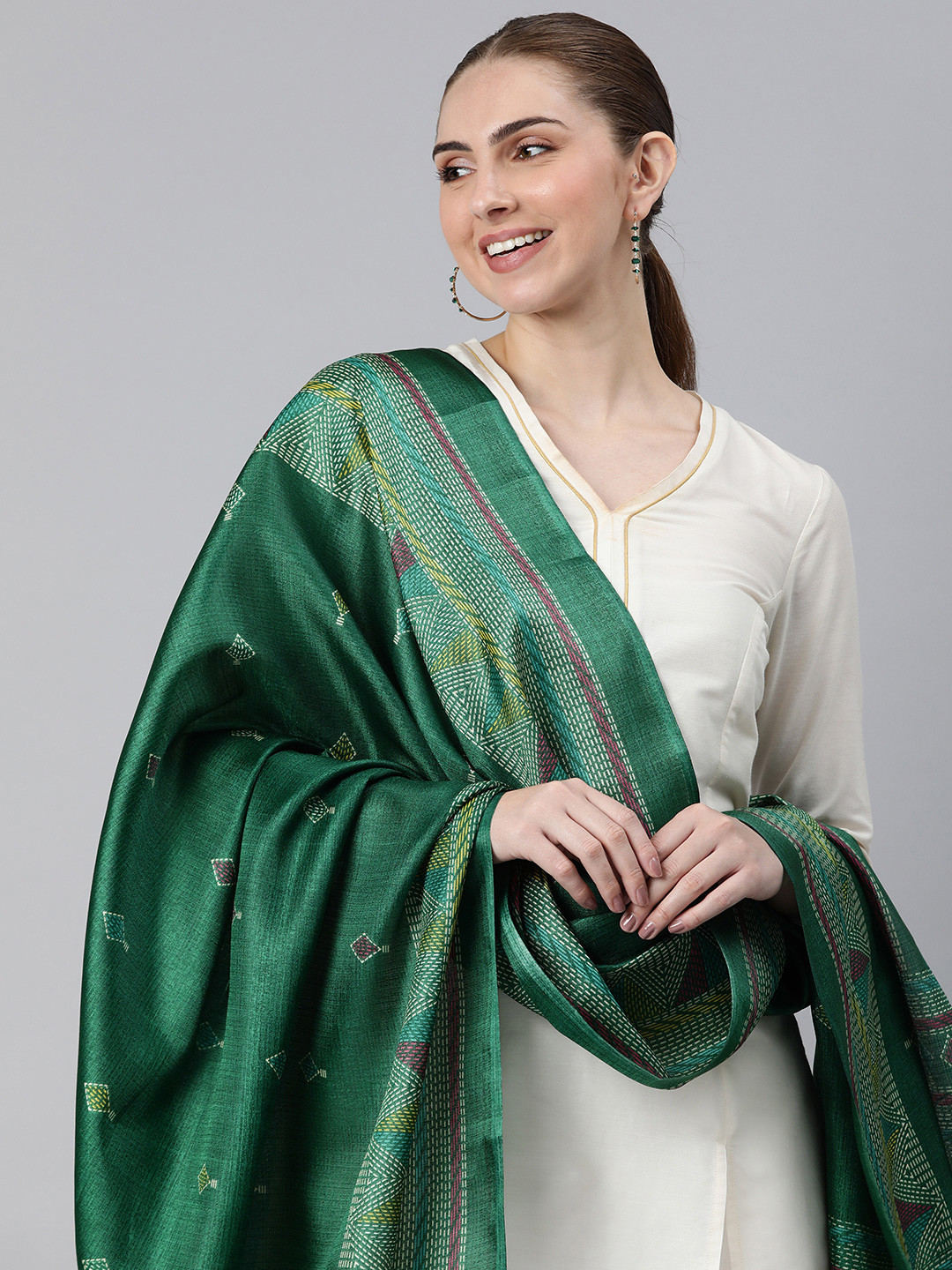 

Rani Saahiba Geometric Printed Dupatta, Green