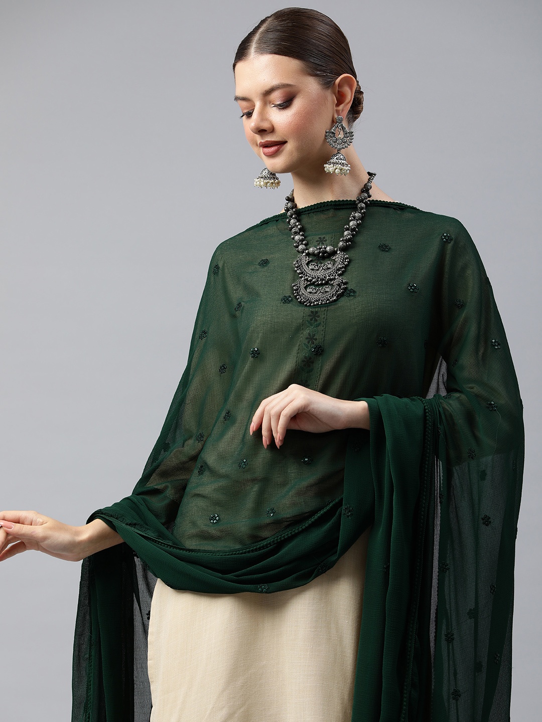 

Rani Saahiba Embroidered Sequinned Dupatta, Green