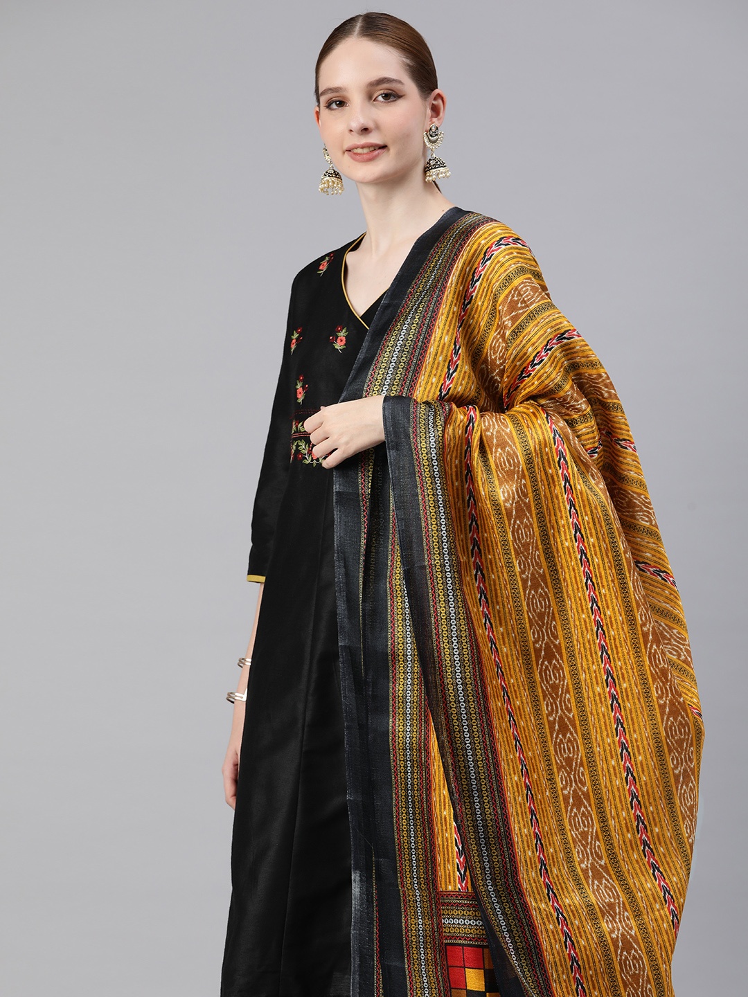 

Rani Saahiba Ethnic Motifs Printed Ikat Dupatta, Gold
