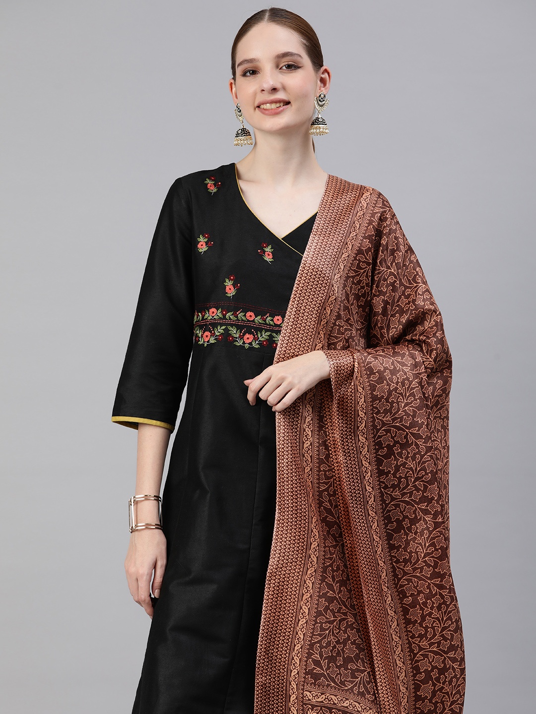 

Rani Saahiba Ethnic Motifs Printed Kalamkari Dupatta, Brown