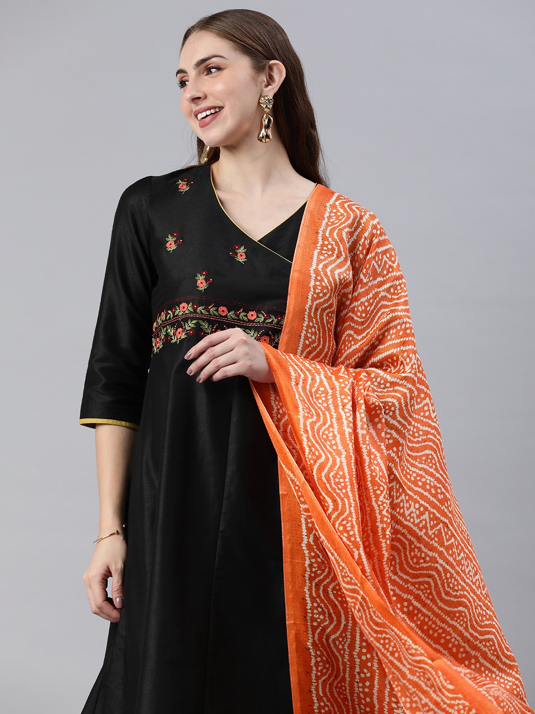 

Rani Saahiba Bandhani Printed Dupatta, Orange