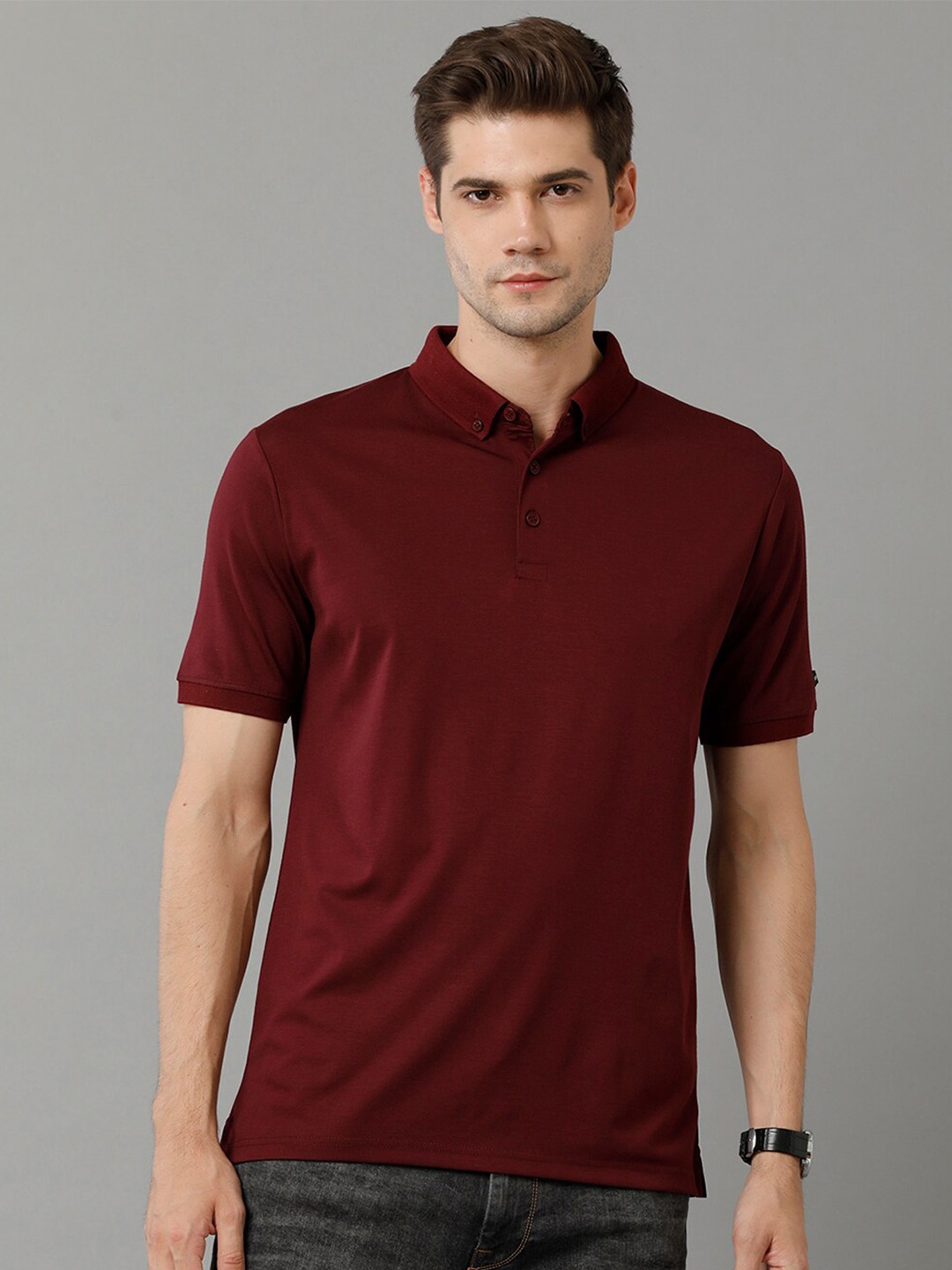 

Voi Jeans Polo Collar Pure Cotton T-shirt, Maroon